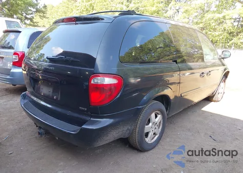 2007 Dodge Grand Caravan Sxt z USA, uszkodzony, nr VIN 2D4GP44L27R247500